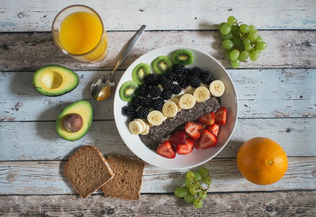 Breakfast bowl in a healthy cafe