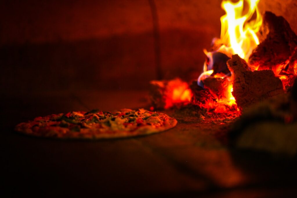 Pizza senza glutine cotta nel forno a legna da CiaoGluten