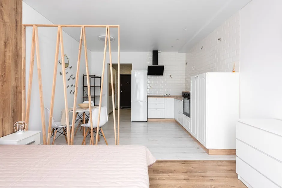 Compact studio apartment with kitchen in city center