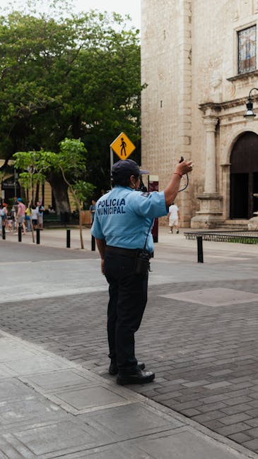 Polizeistation Faro: Beamte helfen Touristen