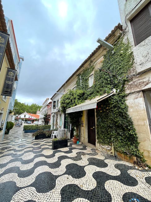 Centro storico di Sintra all'alba, luce mattutina