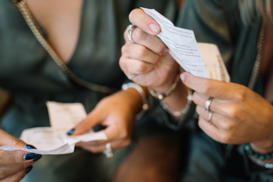 Gedetailleerde restaurantrekening met regels en totaal