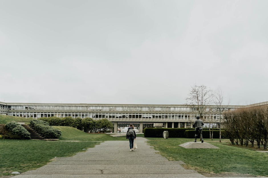 Studenten op de campus van de Universiteit van Genève