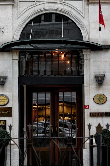 Widder Hotel historic entrance