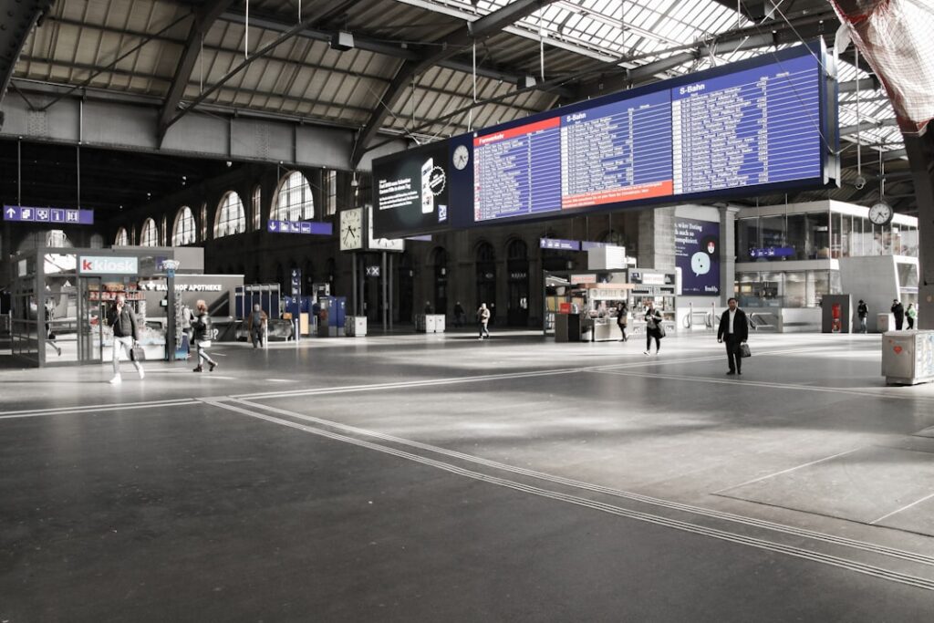 Aankomst bij Zürich Hauptbahnhof per trein