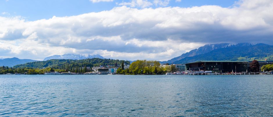 Luzern Panorama: See und Berge